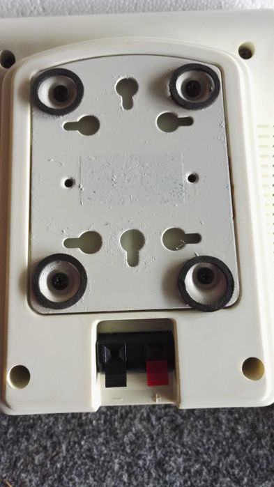 Altifalantes surround Yamaha Natural Sound NS-E60  USADAS