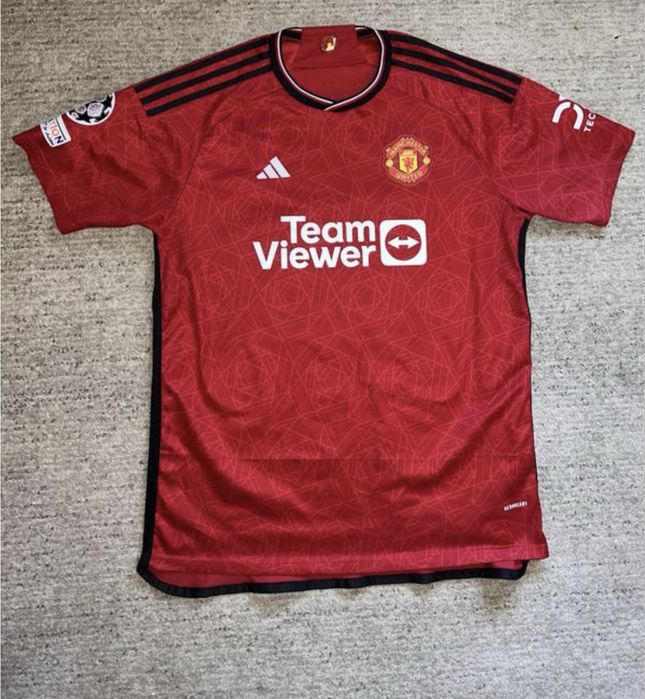 umbro manchester - купить мужскую одежду - Цена на OLX.ua