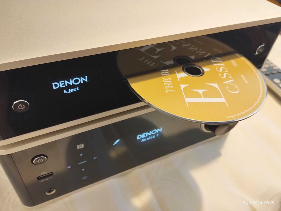 DENON DCD-100 Design series Odtwarzacz CD, MP3 itp