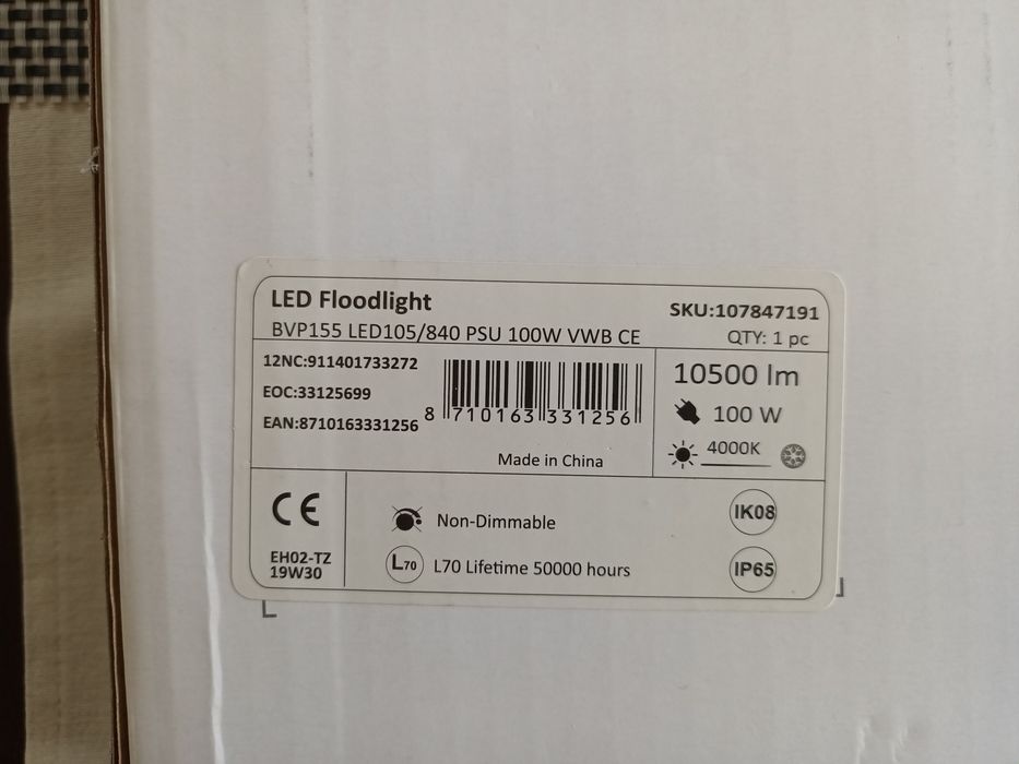 Naświetlacz LED PHILIPS  100W  halogen