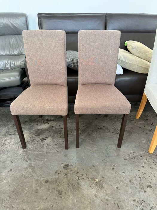 Комплект стільців