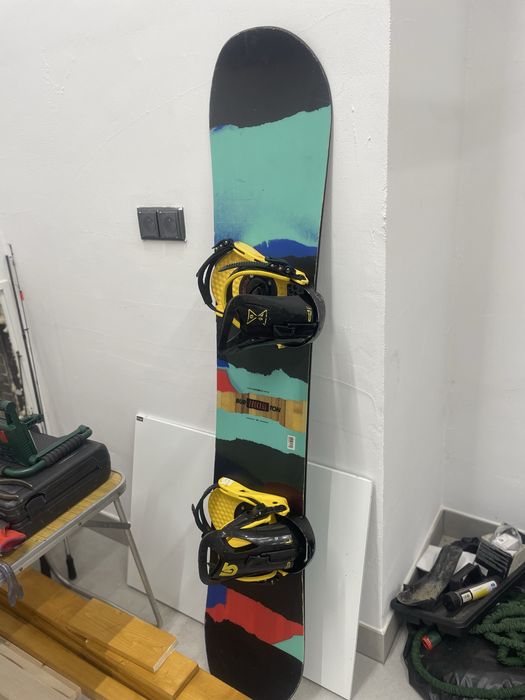 Burton Process Flying V 159 cm + wiązania Burton