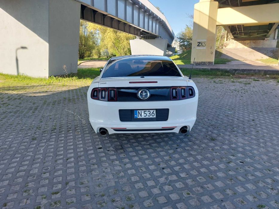 Ford Mustang 3.7 v6 2013r.
