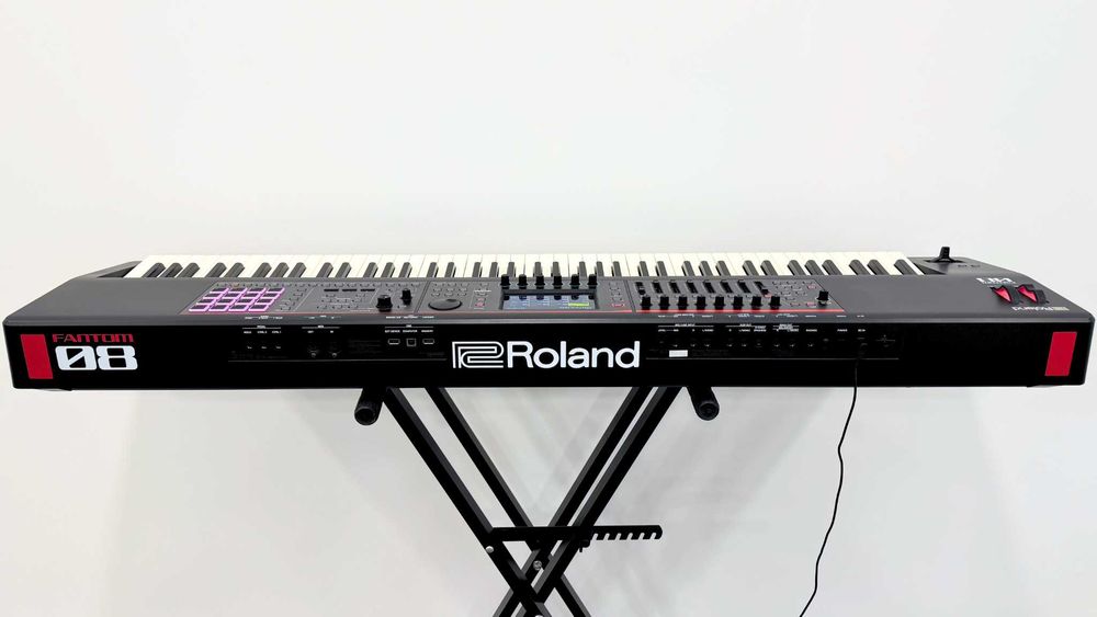 Roland Fantom 08 – stan idealny, gwarancja + Barczak Cases