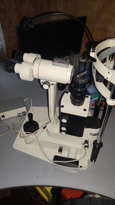 щелевая лампа ЩЛ 2б (биомикроскоп),