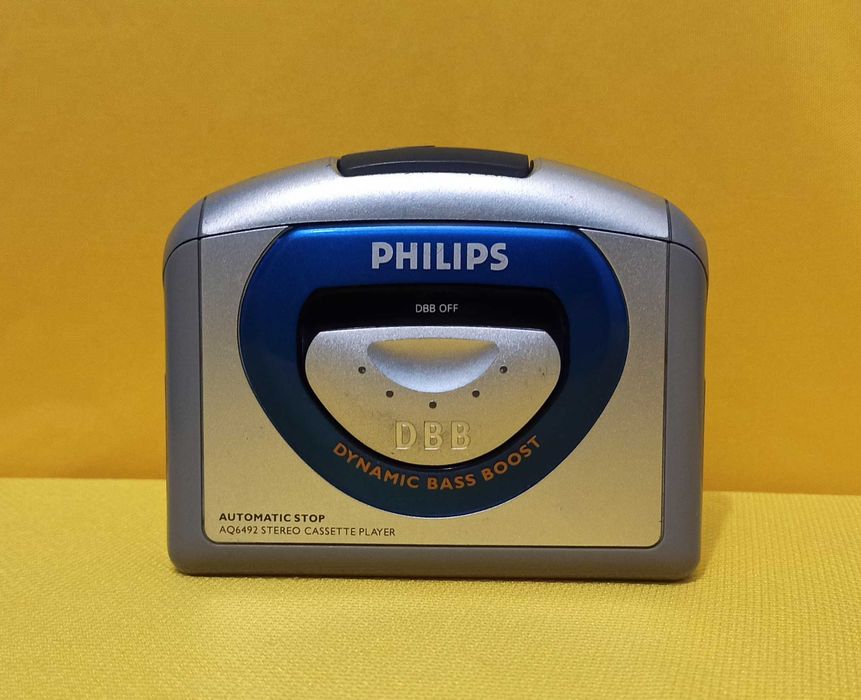 Кассетный плеер PHILIPS AQ6492 в комплекте с наушниками