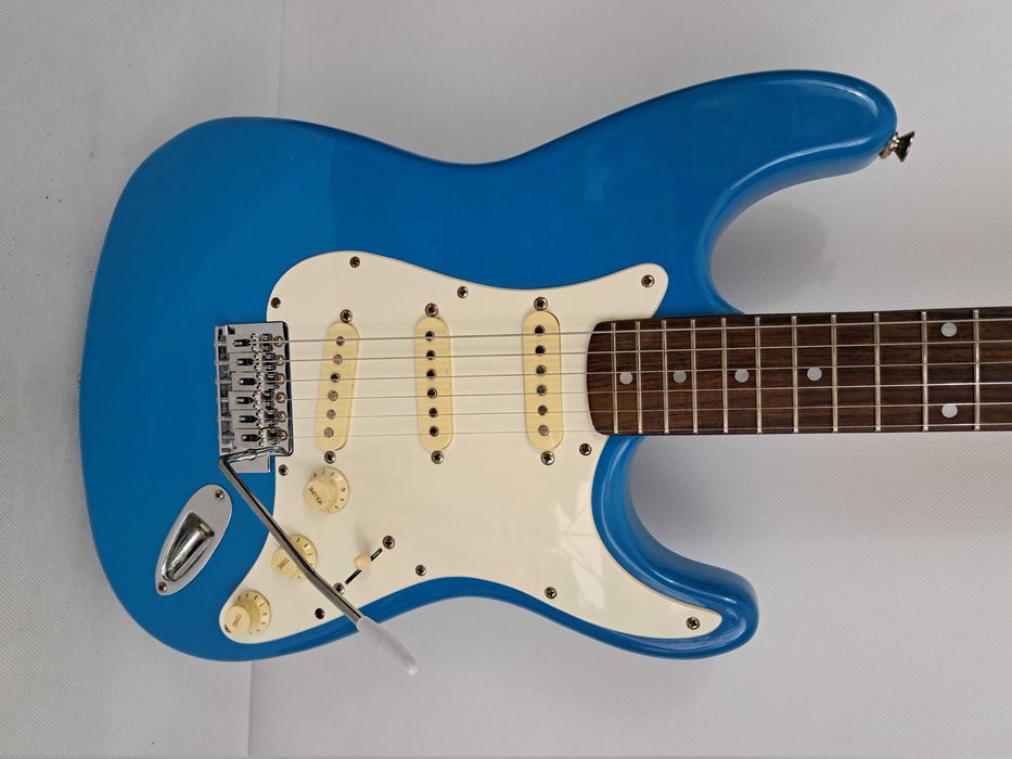 ギター Fender Squier Stratocaster madein KOREA Fender Squier Stratocaster madein KOREA - メルカリ