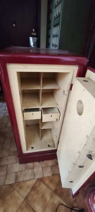 Cofre industrial EMECE
