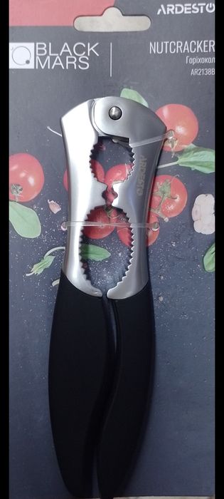 Орехокол для колки разных орехов