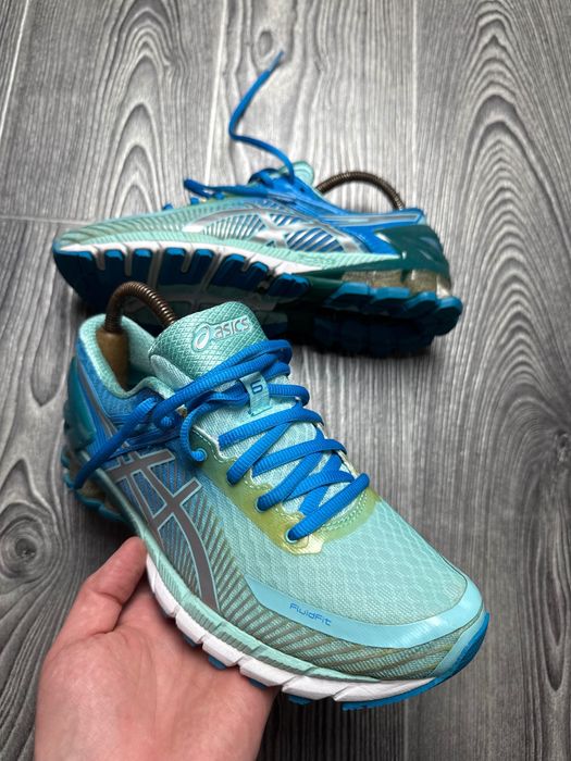 Кроссовки женские Asics Gel Kinsei 6 Размер 39,5 стелька 25 см