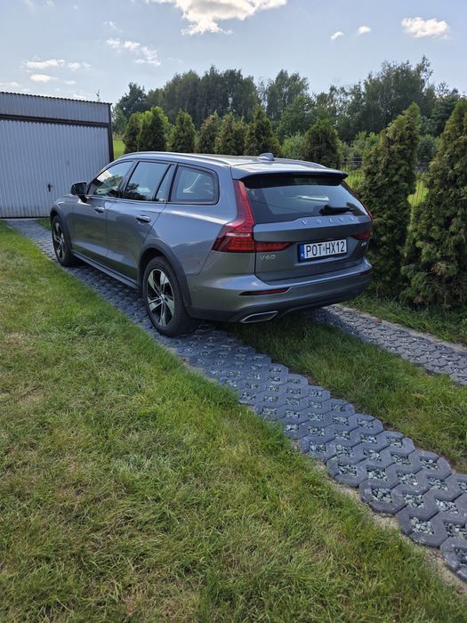 Volvo V60 B5 B AWD Geartronic Momentum