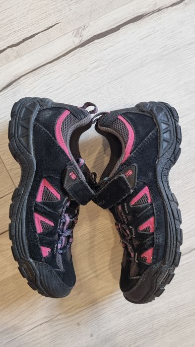 Трекінгові кроси karrimor