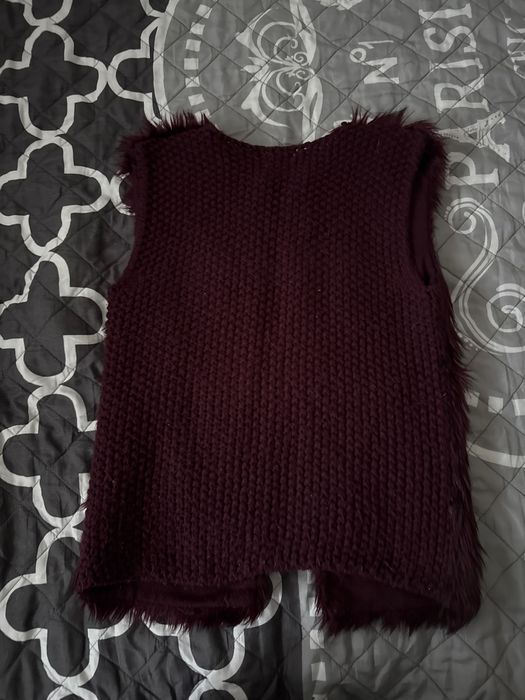 Kamizelka futerko sweterek rozmiar 134/140