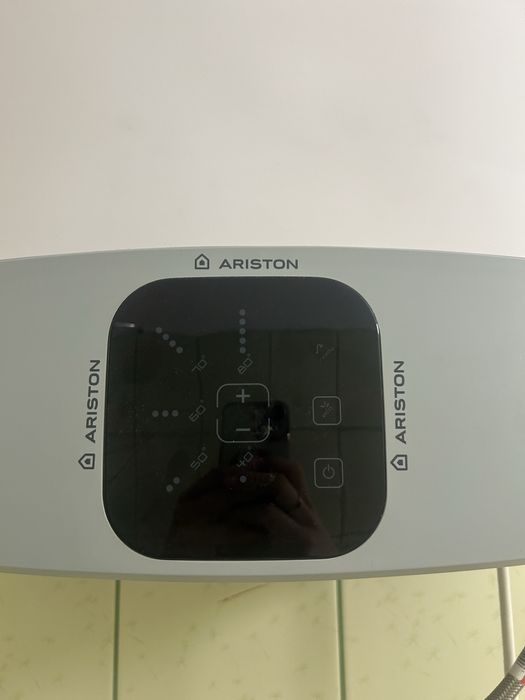 Bojler elektryczny Ariston Evo 50