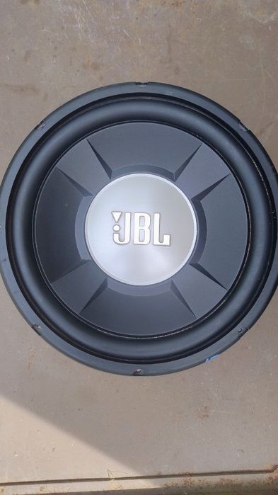 автомобільниє сабвуфери 2 штуки JBL GTO1202D