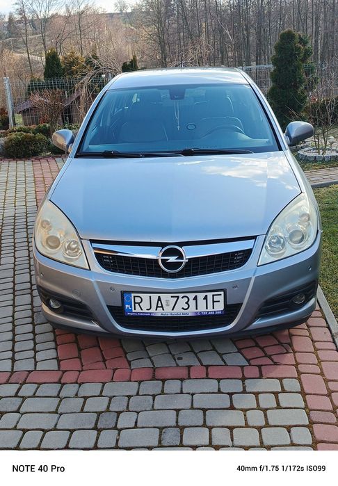 Opel Signum 1.9 cdti