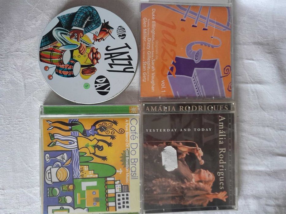 cd duplo Amalia Rodriuges, colectanea de jazz e cafe do Brasil