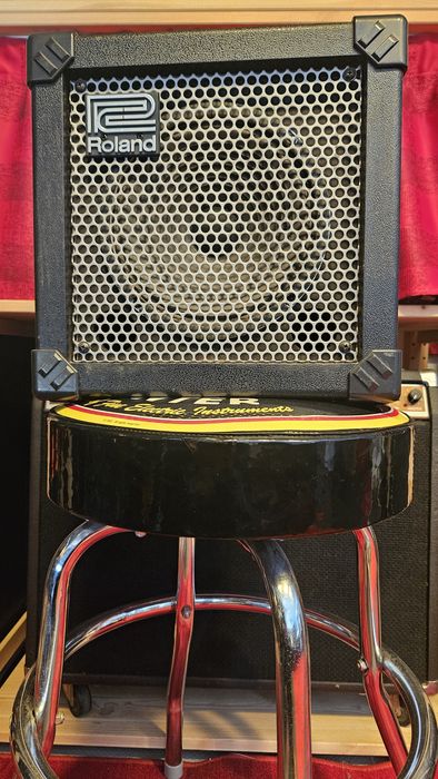 Amplificador Guitarra Roland Cube 15