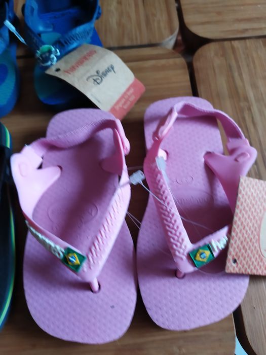 Havaianas de Criança * Artigo Novo