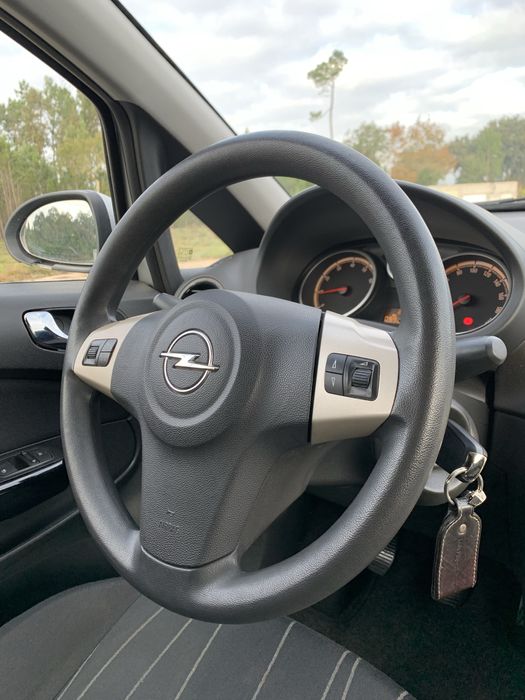 Opel Corsa D // 99 milkms// 1° Dono // motor de corrente // IMPECÁVEL