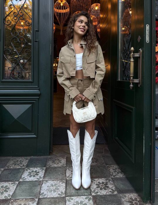 Козаки в великій палітрі кольорів, зима та демі