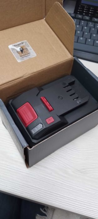 Akumulator PARKSIDE 20V 8Ah PAPS 208 A1 - jak nowy, nierozpakowany