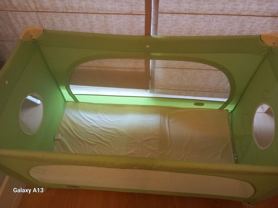 Cama de viagem  da CHICCO