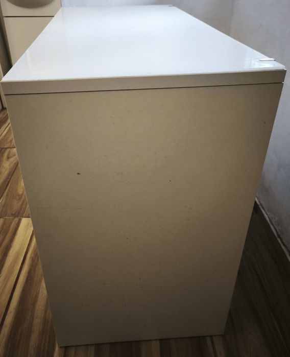 Secretária com 2 gavetas