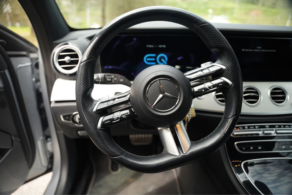 Mercedes Benz E300De IVA Dedutivel