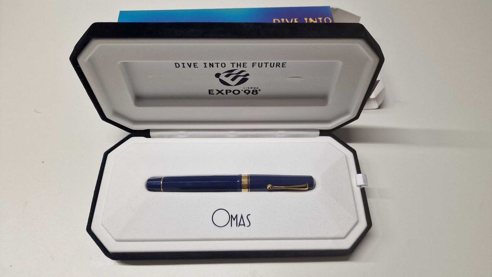 Caneta OMAS com aparo em ouro 18k 750 milésimas
