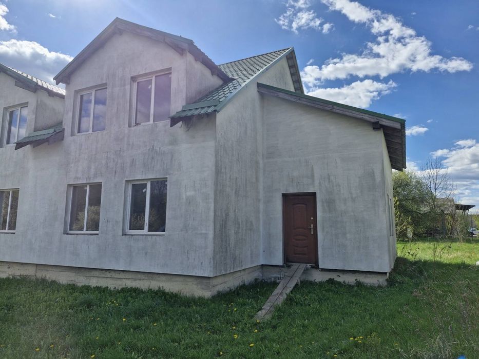 Продаж дуплексу у Володимирі