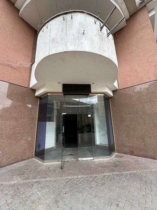 Центр, Жилянська, 59, ЖК Дипломат Холл, перший поверх