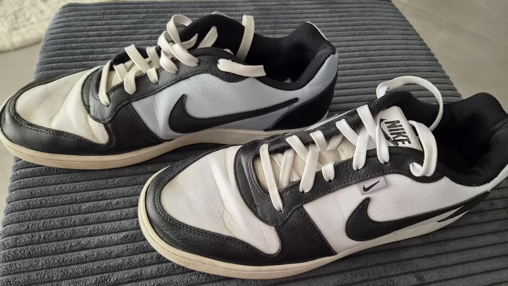 Nike rozm. 46 Ebernon low.