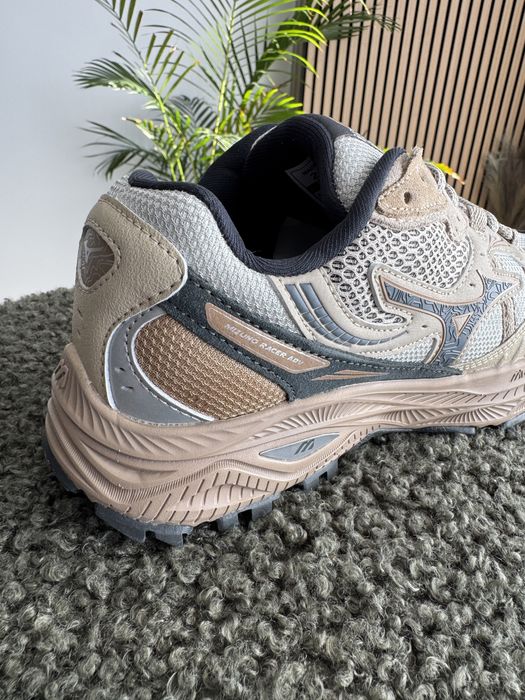 Кросівки Чоловічі Mizuno Adventure Beige Grey 40-45 Топ