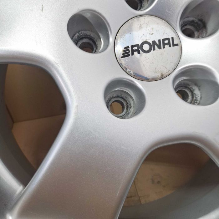 Felgi aluminiowe 16'' BMW 5x120 6,5J ET45  FA0138