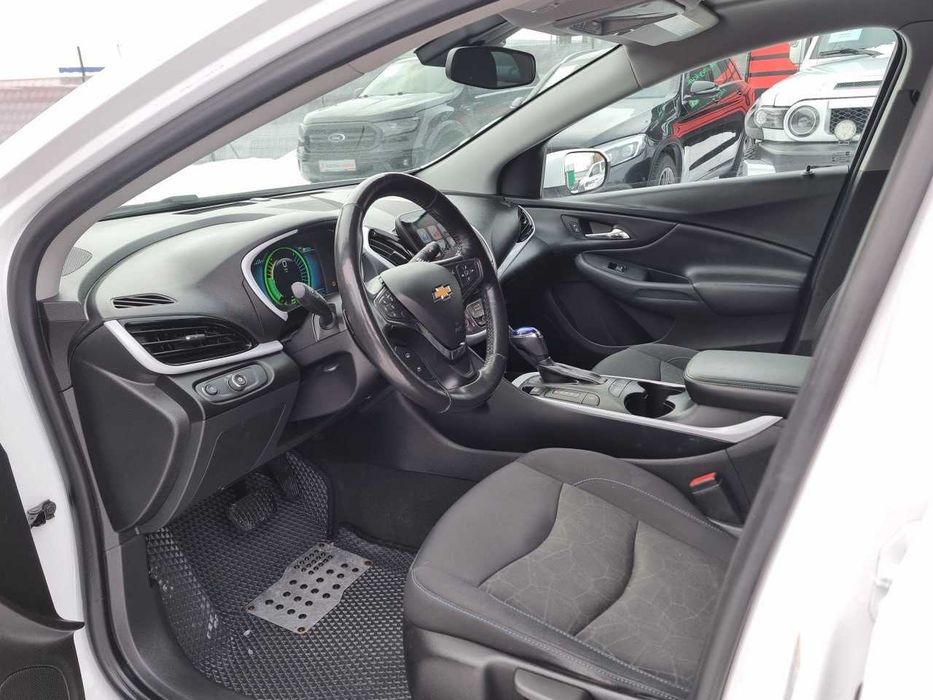 Продам  Chevrolet Volt 2016. Можна в розстрочку, під викуп.