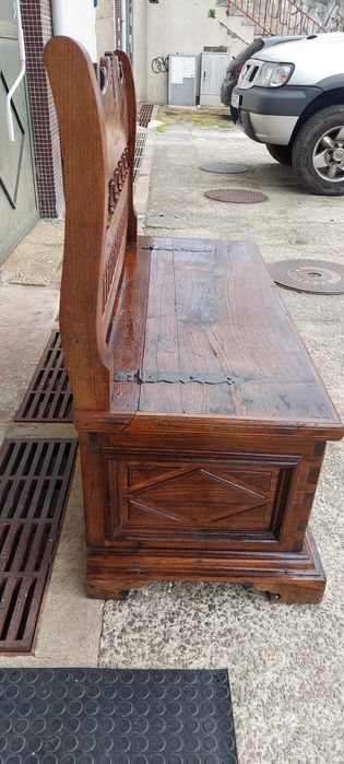 Escano, banco em madeira