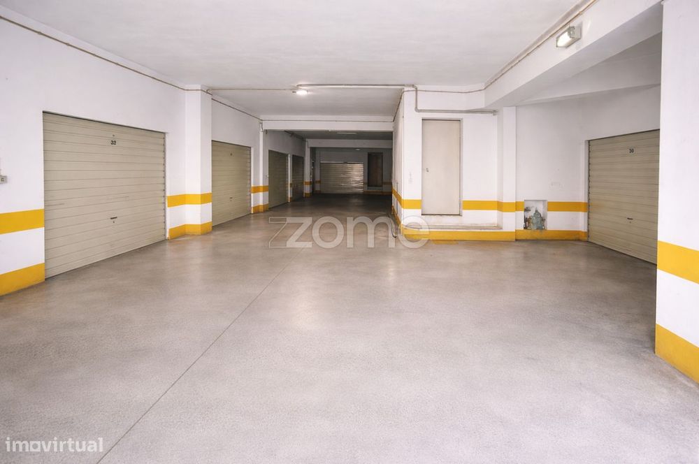 Garagem no centro da cidade