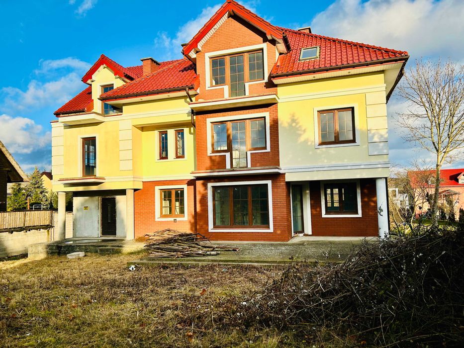 Na sprzedaż dom/ pensjonat! Do wykończenia! - Widok 4