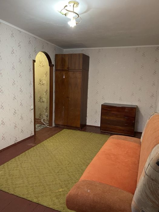 Здаю 1-кімнатну квартиру. СВОЮ. Район площі Перемоги