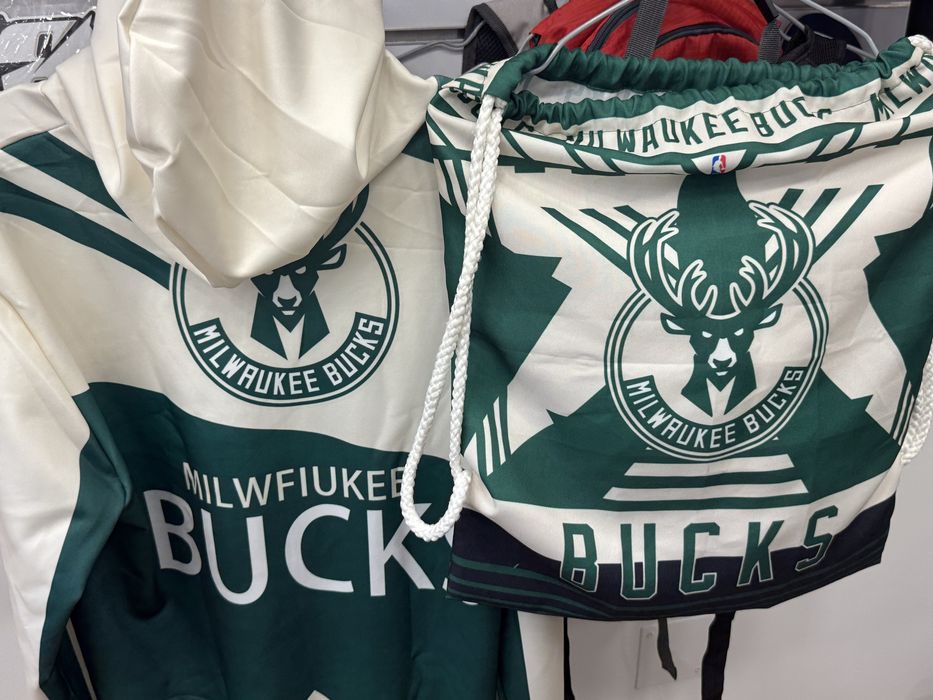 Conjunto Millwaukee Bucks hoodie e saco desporto