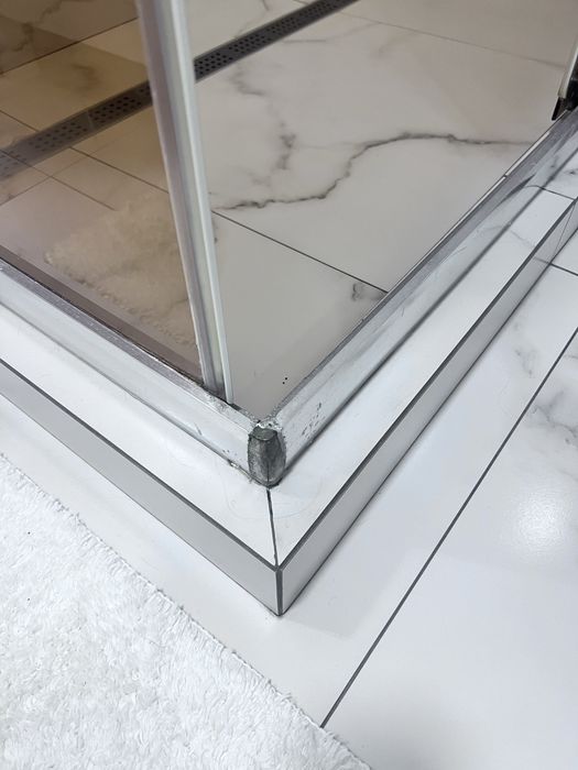 Душова кабіна без піддону, душова кабіна 120*80