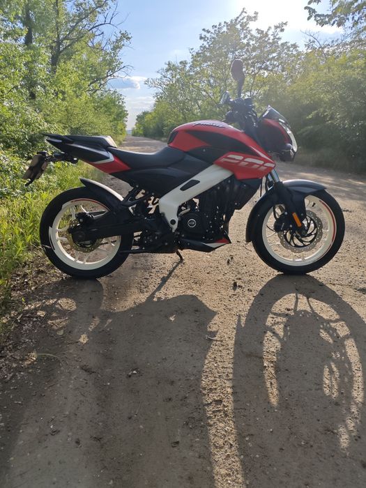 Bajaj Pulsar NS200