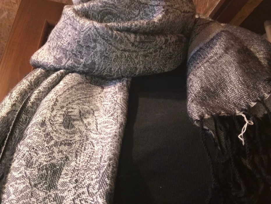 Elegancki szal kaszmirowo-jedwabny