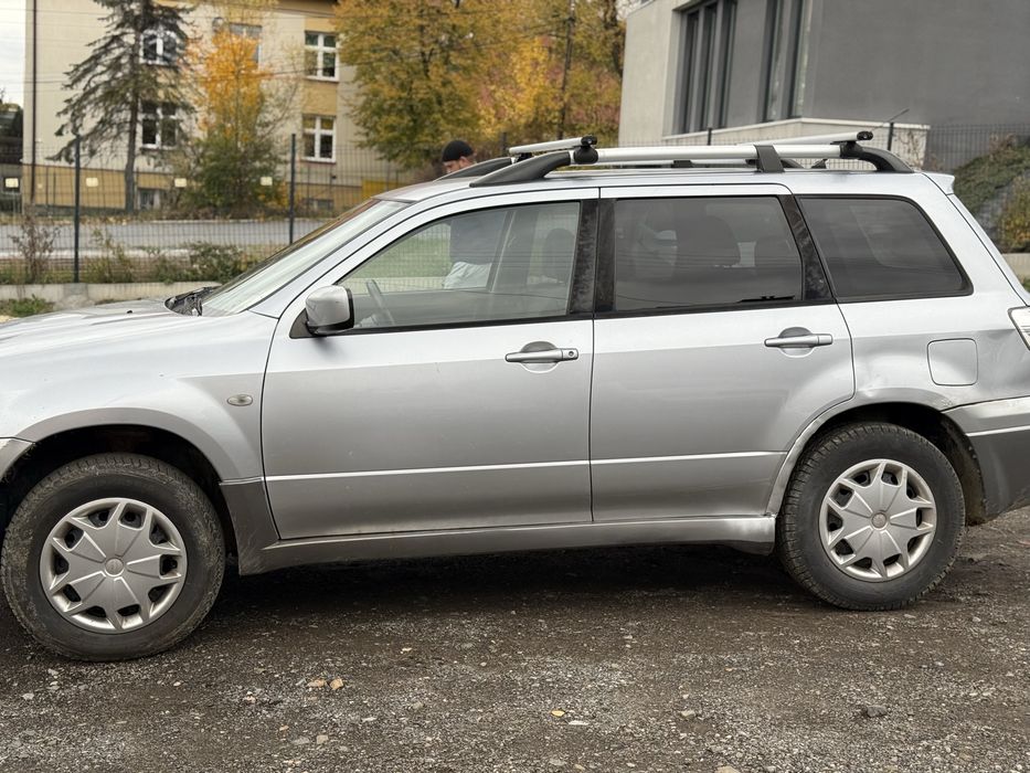 Mitsubishi Outlander 2.4 lpg 4x4