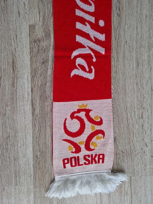 Nowy szalik kibica reprezentacji Polski