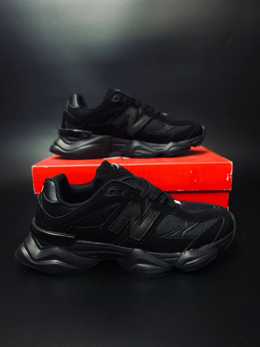 Чорні кросівки New Balance 9060•масивні•зручні•на кожен день•нью 9060