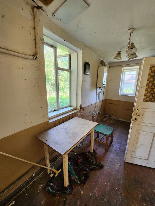 Продам будинок в Угорниках з ділянкою 5 соток