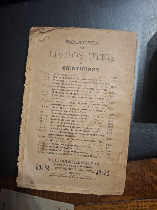 Livro muito antigo culinária manual de receitas processos uteis