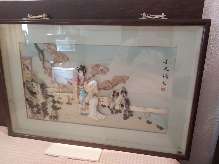 Dois quadros de artes orientais